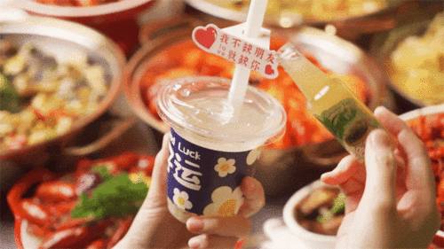 開在第一食品的汽鍋海鮮,發來 蒸 香警告