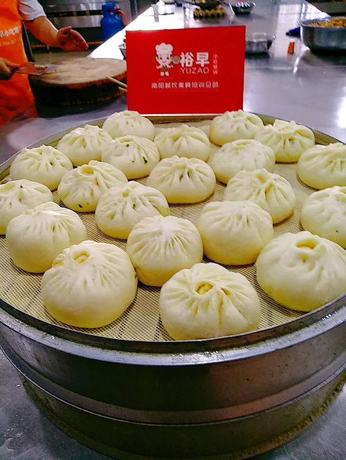 信陽羅山香醬餅有一家小吃培訓(xùn)機構(gòu)很專業(yè)