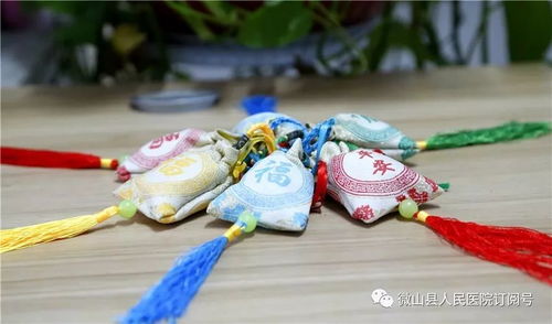 微山縣人民醫院中藥香囊火爆熱銷，戴香草袋遠離五蟲害
